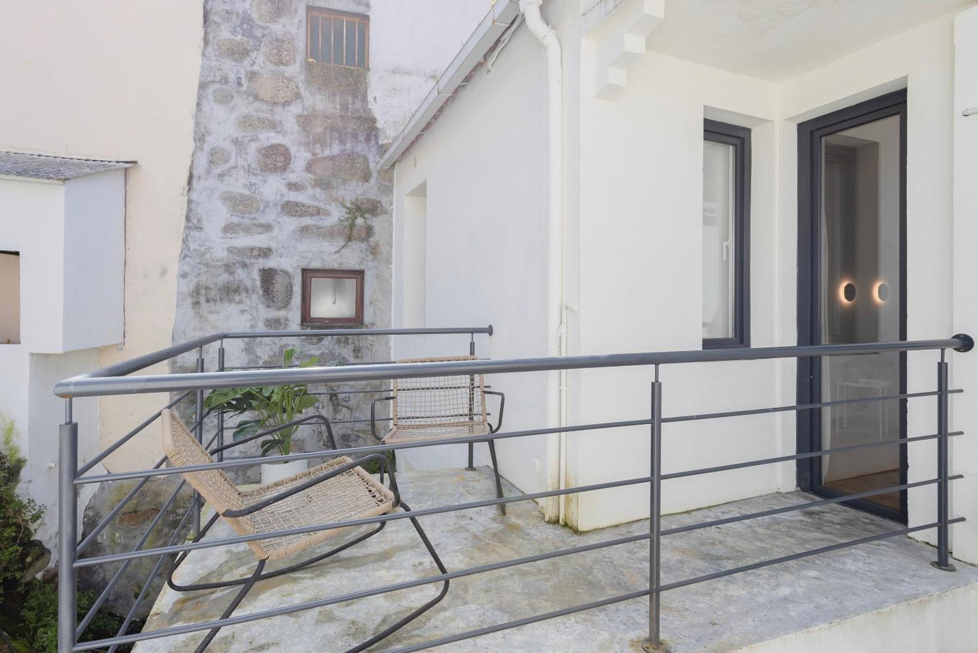 Liiiving In Gaia - Casa Da Vinha Apartments Вила-Нова-ди-Гая Экстерьер фото