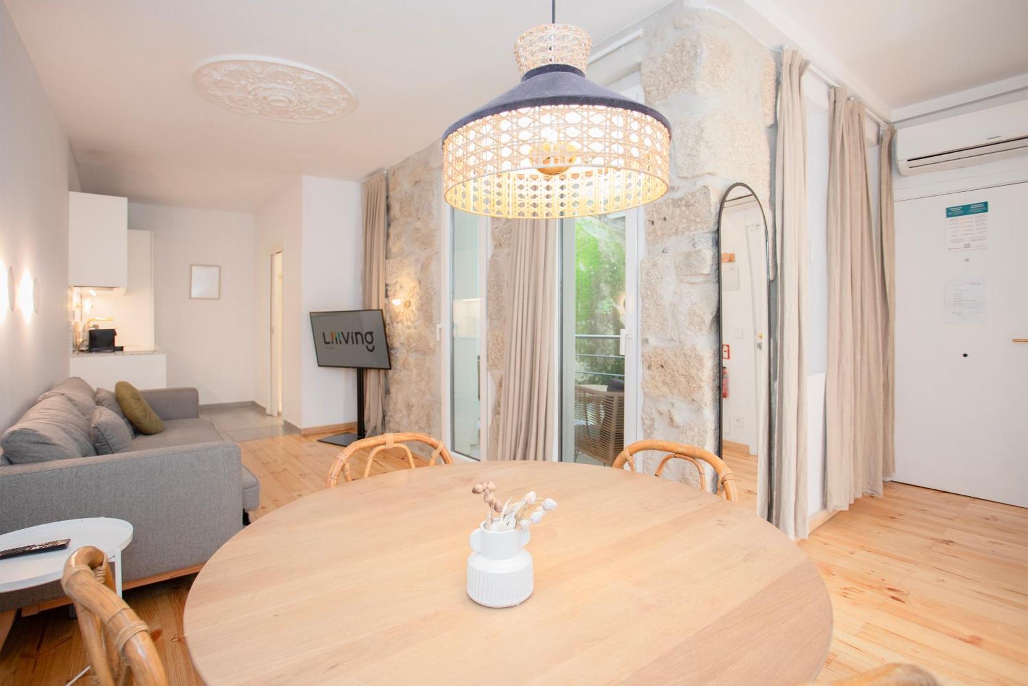 Liiiving In Gaia - Casa Da Vinha Apartments Вила-Нова-ди-Гая Экстерьер фото